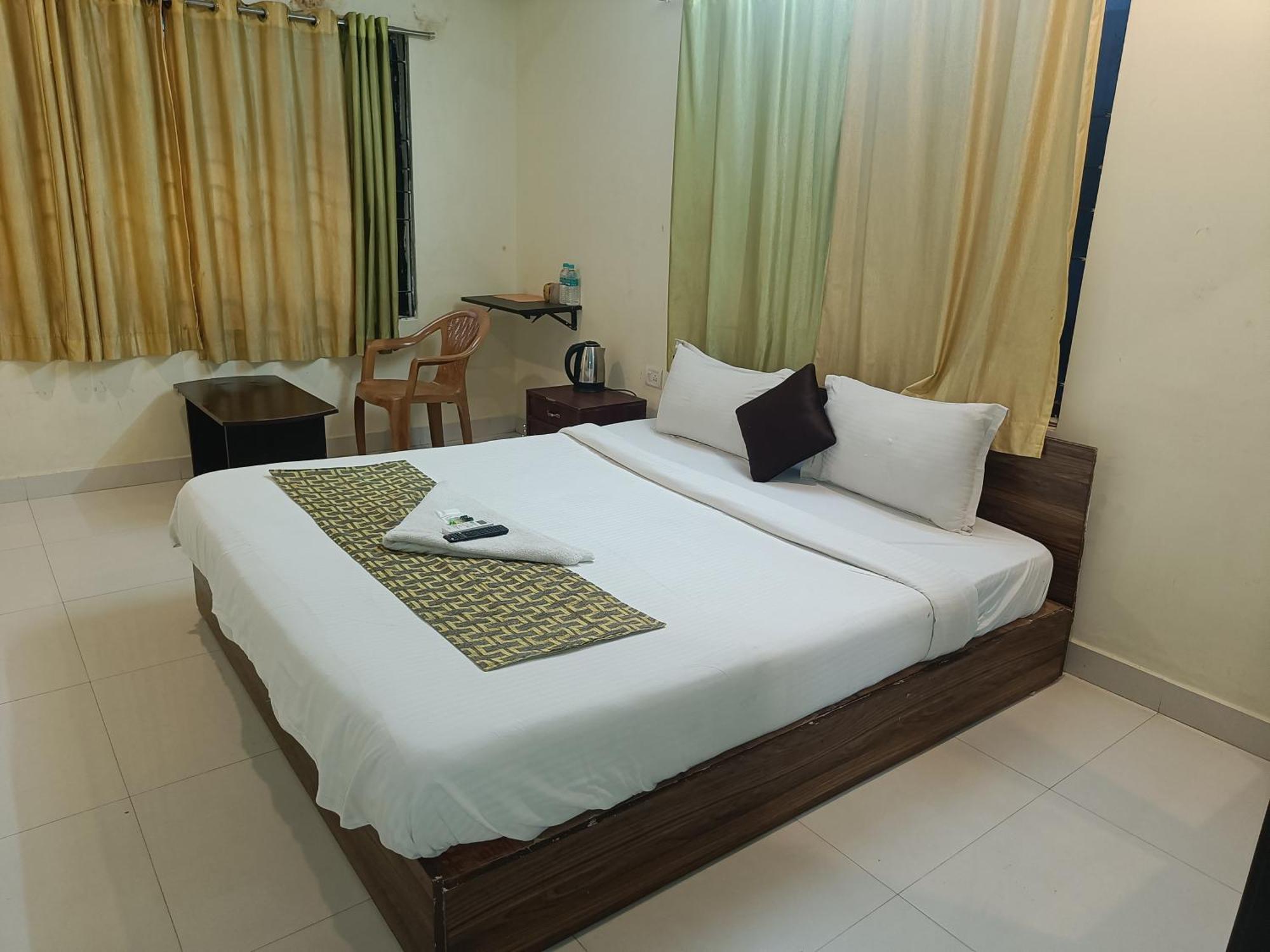 Green Tree Hotel-Near Vfs Global And Ramee Mall Chennai Eksteriør billede